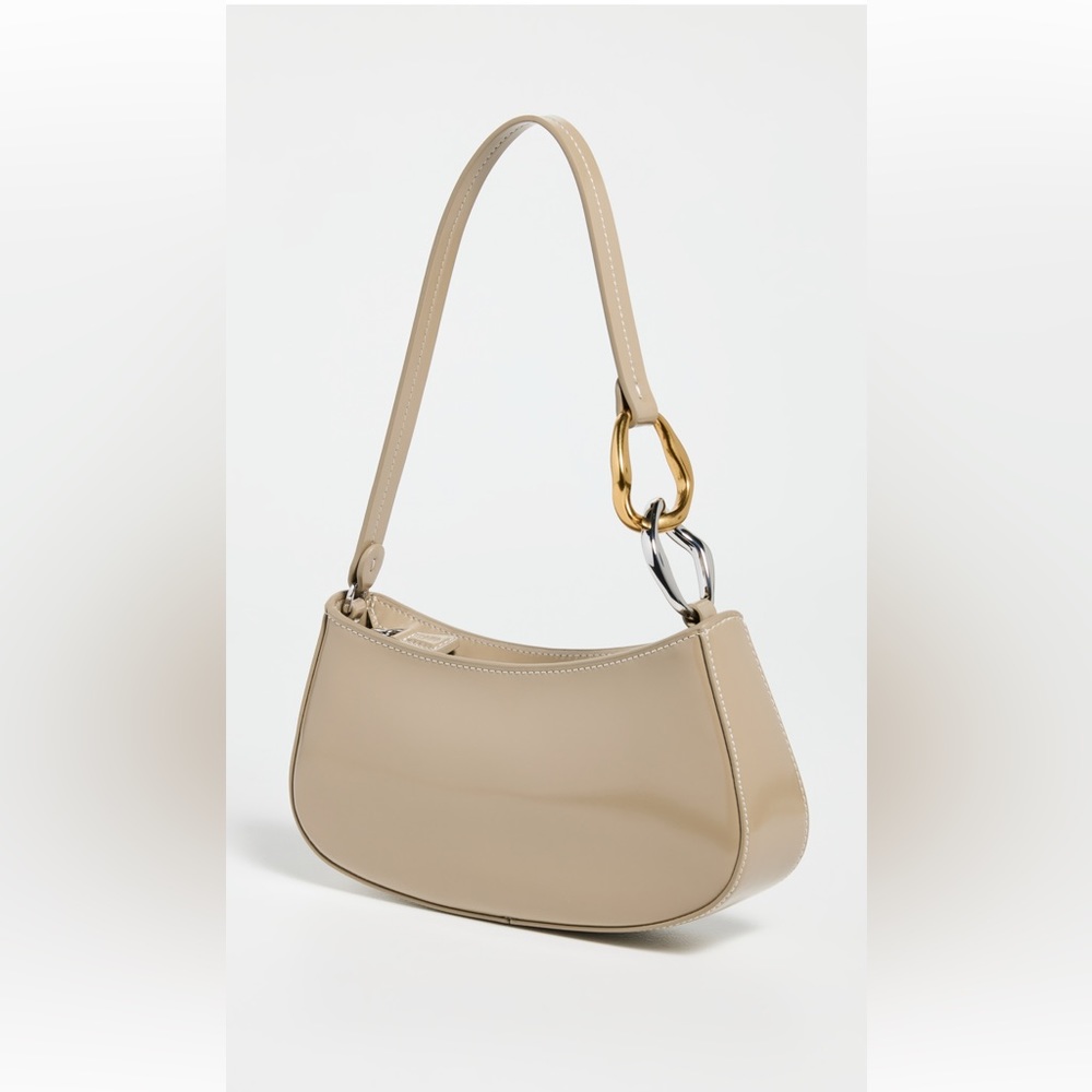 BRAND NEW. With tags. STAUD Ollie bag